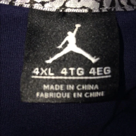 SOLD!! Nike Air Jordan with Extra Large Jumpman on the Chest - Picture 7 of 8